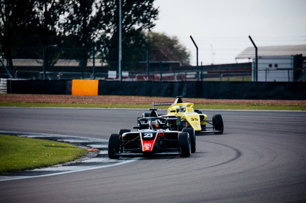 Luca Magnussen efter to afdelinger i GB4 Championship: På rette vej
(Foto: Fortec Motorsports)